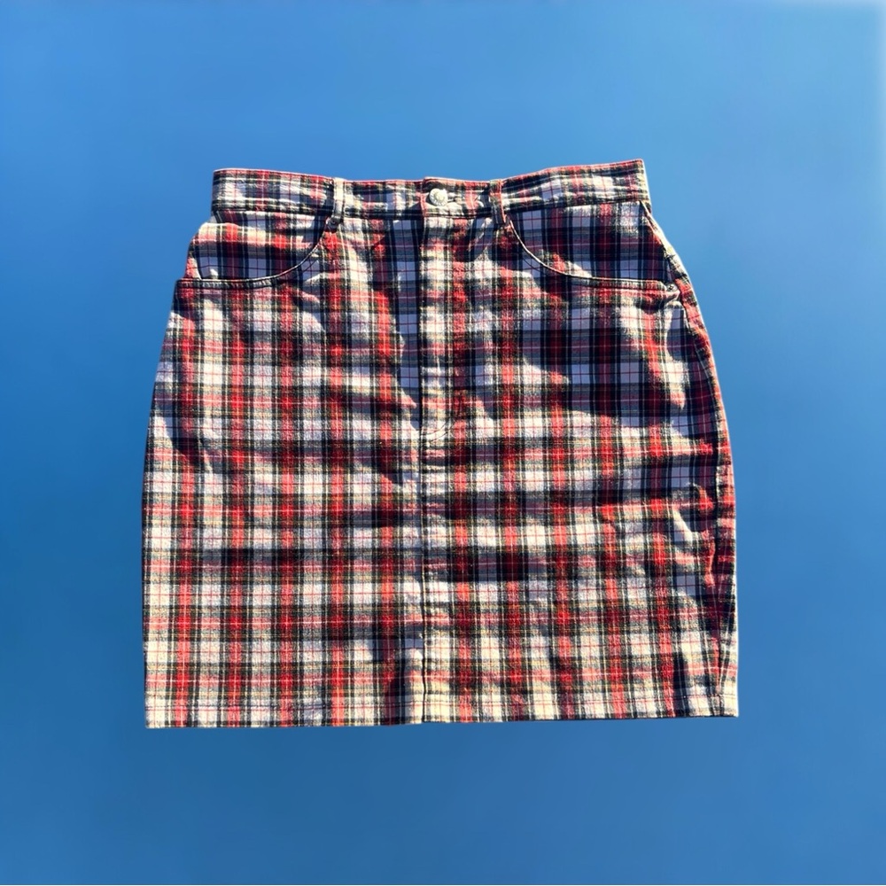 90s vintage, high waisted, plaid mini skirt